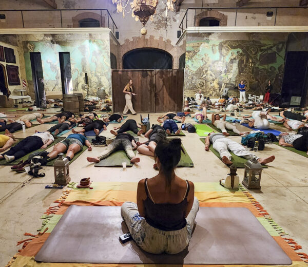 Yoga por los caminos del vino- Club Tapiz